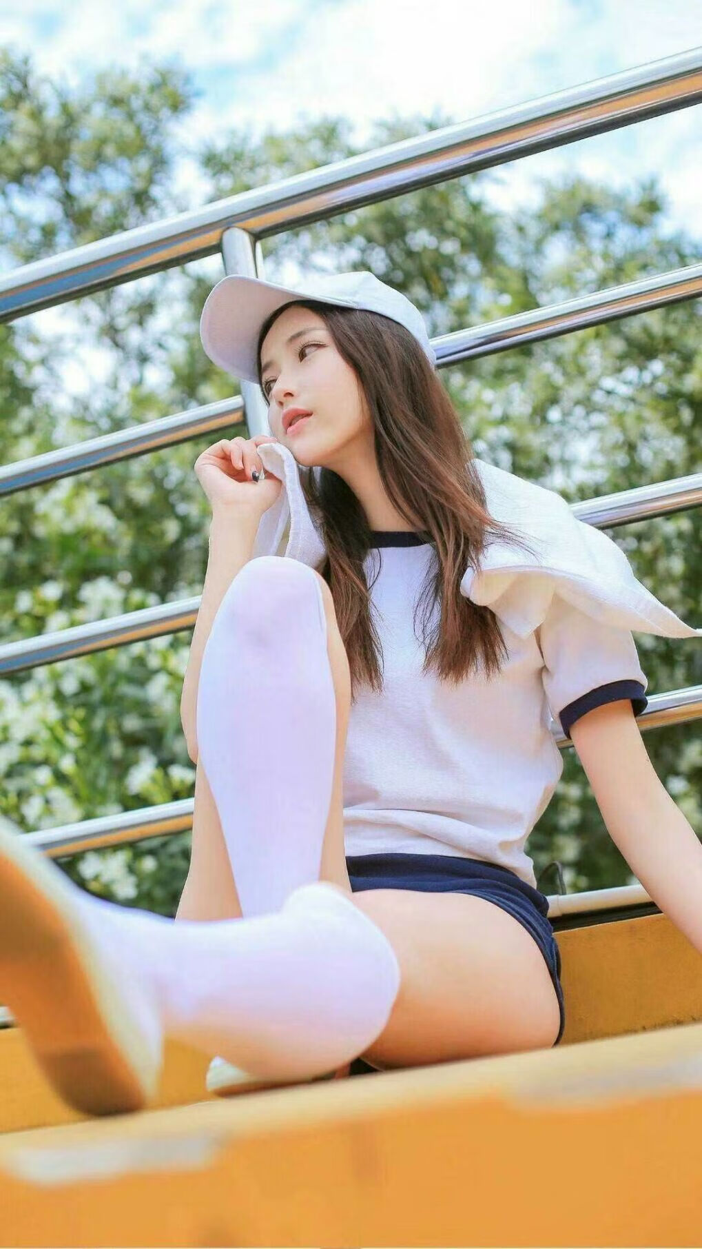 kaiyun开云·官方网站-_虚拟实境自行车赛：穿越全球名胜_，驾驶自行车虚拟