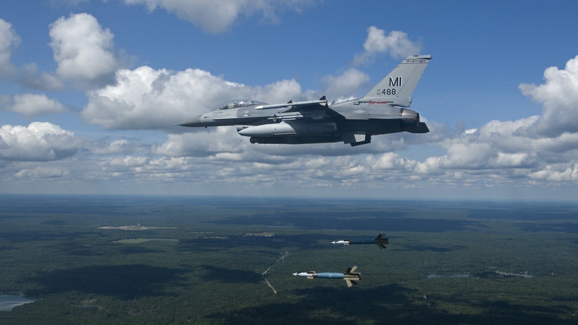 令人惊叹的“空中霸主”——头球王的巅峰表现，头球之王