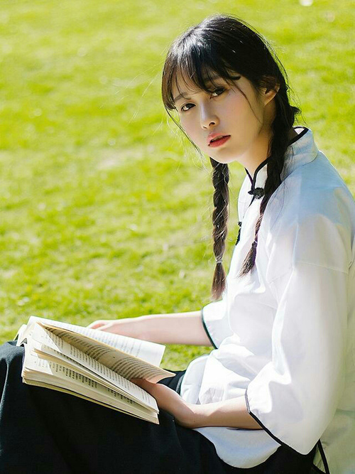 英超“明星周末”盛大开启,球迷狂欢热情高涨,英超球员假期